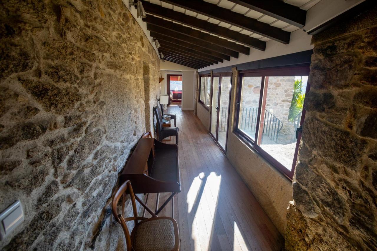 アルコス・デ・ヴァルデヴェス Casas De Sao Martinhoヴィラ エクステリア 写真