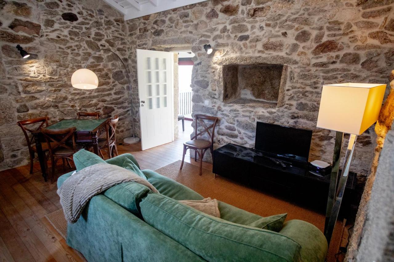 アルコス・デ・ヴァルデヴェス Casas De Sao Martinhoヴィラ エクステリア 写真
