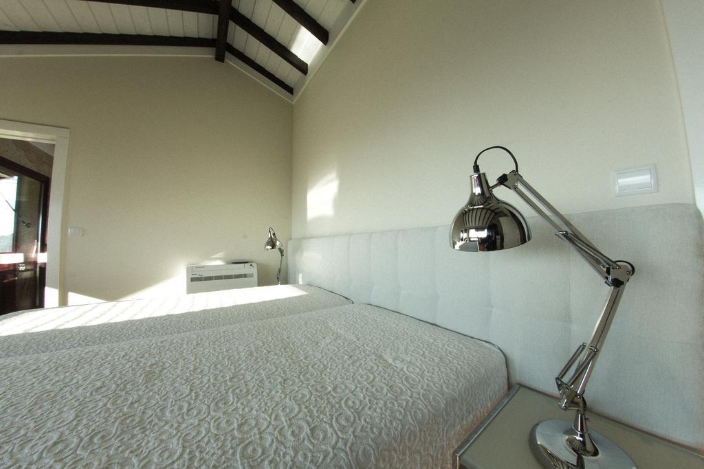 アルコス・デ・ヴァルデヴェス Casas De Sao Martinhoヴィラ 部屋 写真